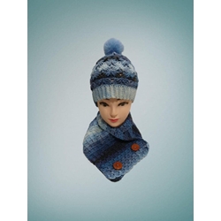 Conjunto gorro con pompón y cuello tonos azules hecho a mano a ganchillo-crochet (16) - Imagen 1