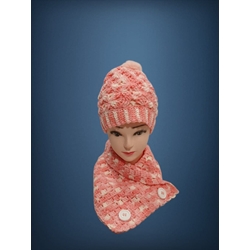 Conjunto gorro con pompón y cuello tonos rosa y blanco hecho a mano a ganchillo-crochet (15) - Imagen 1