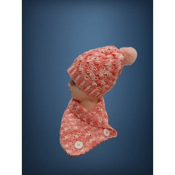 Conjunto gorro con pompón y cuello tonos rosa y blanco hecho a mano a ganchillo-crochet (15) - Imagen 2