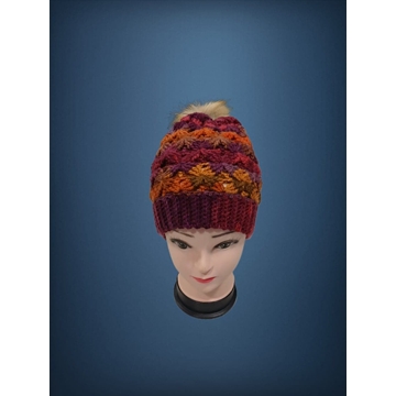 Gorro con pompón tonos granate, dorado, marrón hecho a mano a ganchillo (8) - Imagen 1