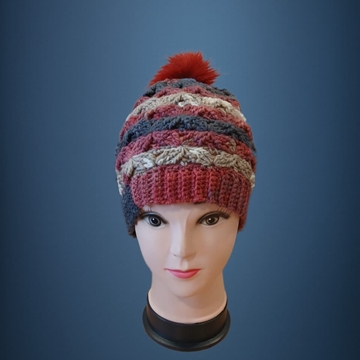 Gorro con pompón tonos granate, gris y beige hecho a mano a ganchillo-crochet (3) - Imagen 1