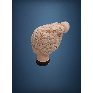 Gorro con pompón tonos rosa y blanco hecho a mano a ganchillo-crochet (10) - Imagen 2