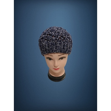 Gorro espiral tonos azul y blanco hecho a mano a ganchillo  (14) - Imagen 1