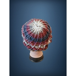 Gorro espiral tonos granate, gris y beige hecho a mano a ganchillo (3) - Imagen 2