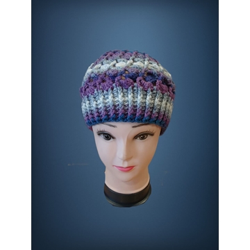 Gorro espiral tonos lila, gris y blanco hecho a mano a ganchillo (2) - Imagen 1