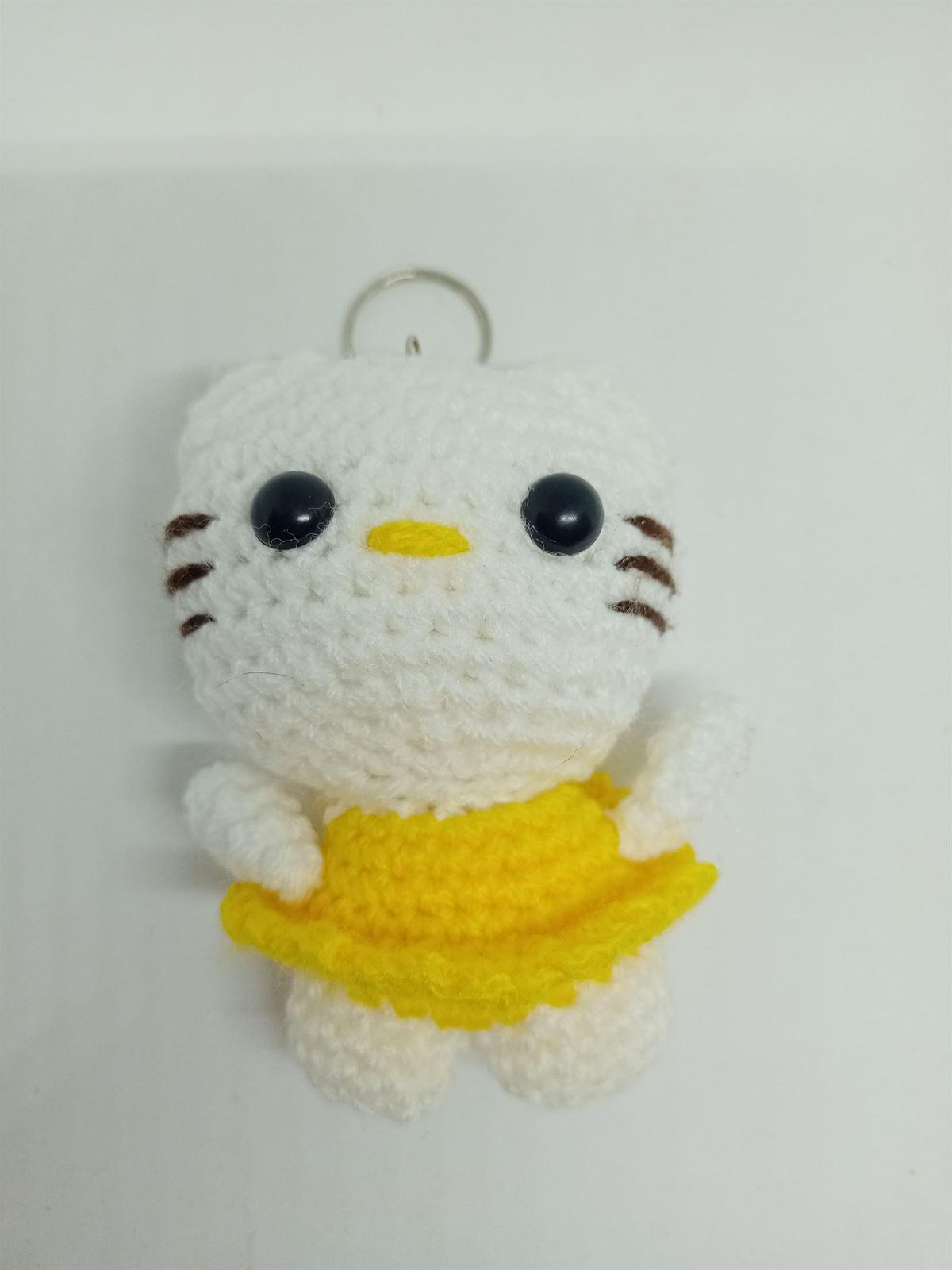 Llavero Hello Kitty amigurumi - Imagen 1