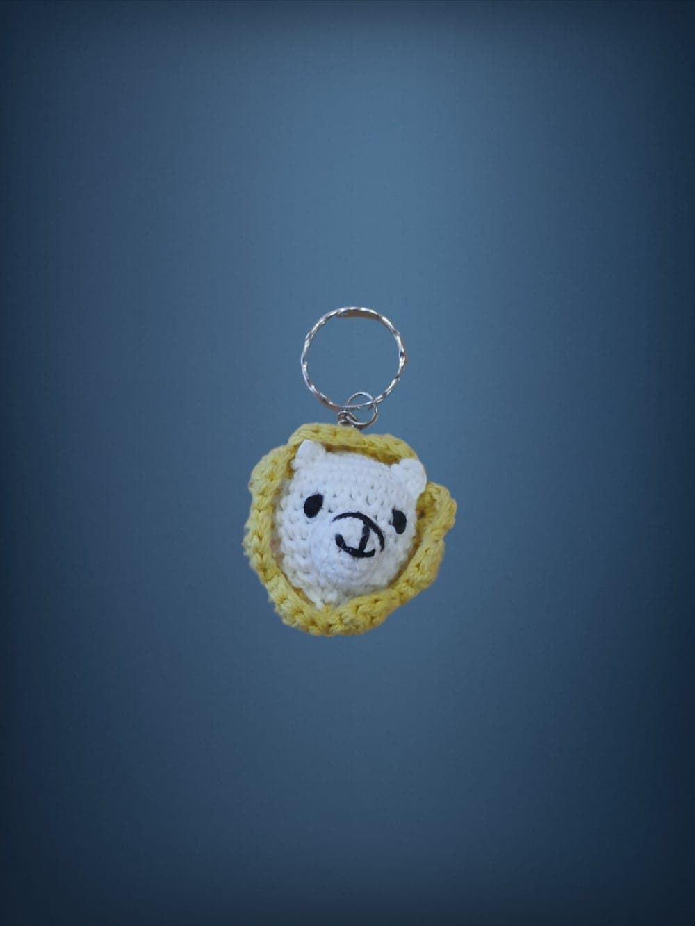 Llavero león amigurumi hecho a mano a ganchillo. - Imagen 1