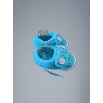 Patuco zapato azul hecho a mano a ganchillo. - Imagen 2