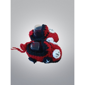 Patuco zapato coche rojo hecho a mano a ganchillo. - Imagen 2