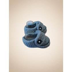 Patuco zapato gris hecho a mano a ganchillo. - Imagen 2
