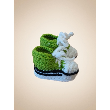 Patuco zapato tipo tenis converse verde hecho a mano a ganchillo. - Imagen 2