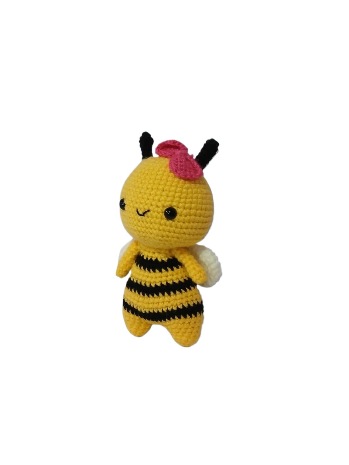 Peluche abeja hecho a mano a ganchillo (amigurumi). - Imagen 3