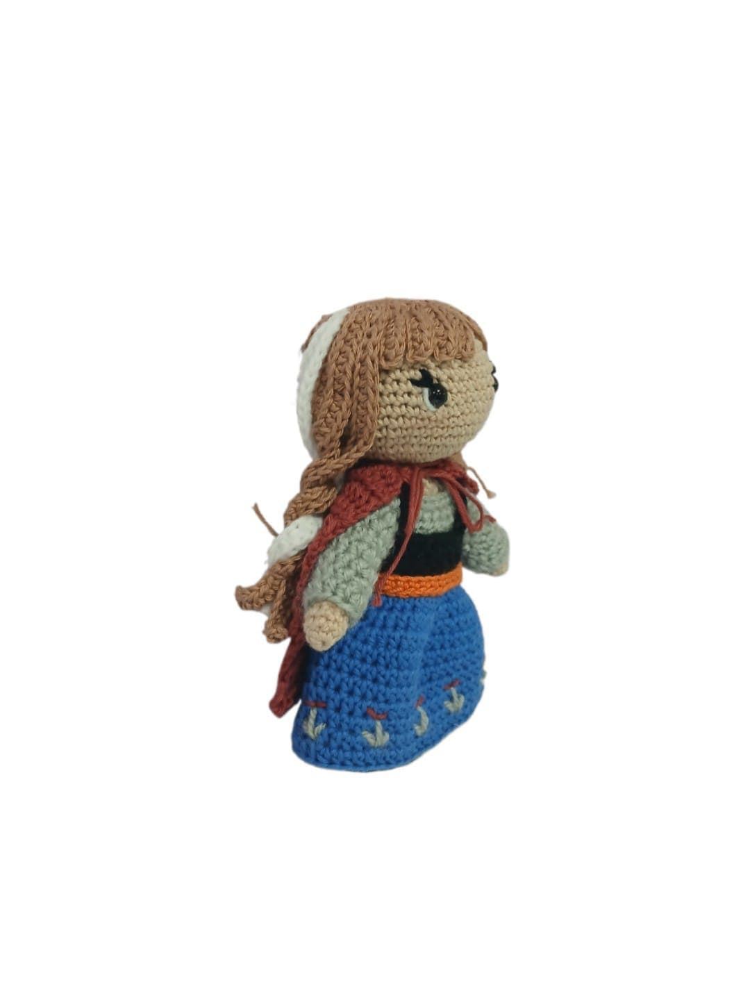 Peluche Anna princesa frozen hecha a mano a ganchillo (amigurumi). - Imagen 3