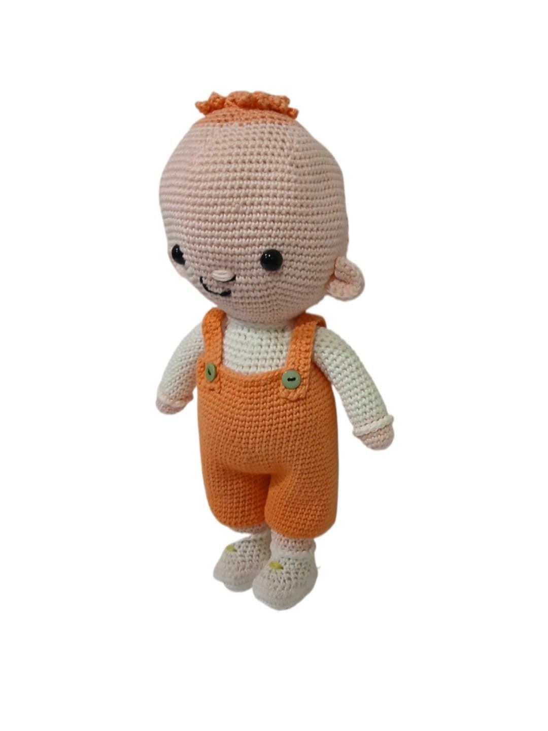 Peluche Bebé con pantalón hecho a mano a ganchillo (amigurumi). - Imagen 3