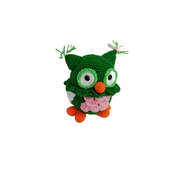 Peluche búho verde hecho a mano a ganchillo (amigurumi). - Imagen 2