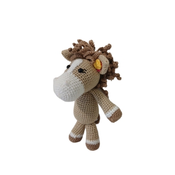 Peluche caballo hecha a mano a ganchillo (amigurumi). - Imagen 2