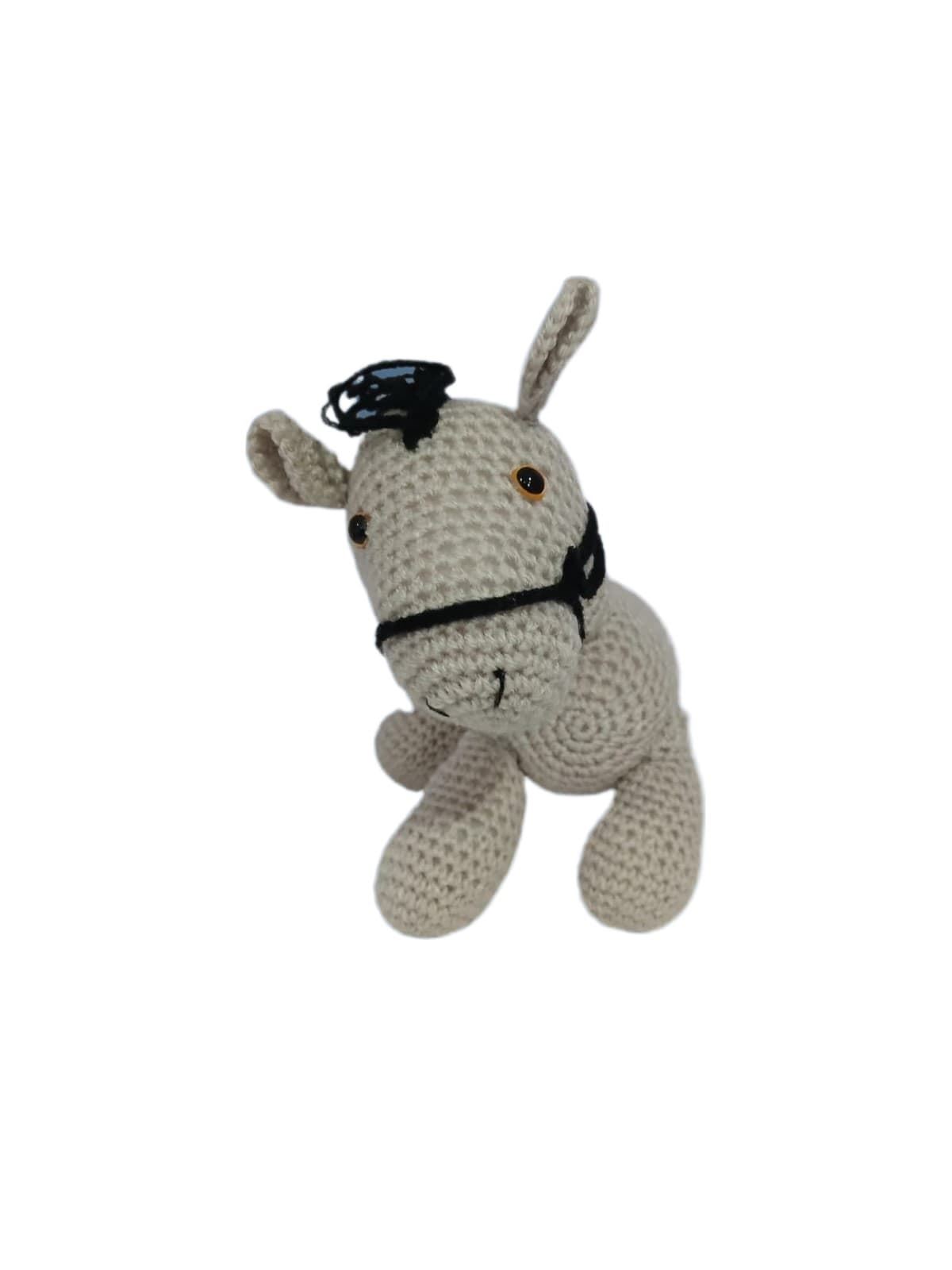 Peluche caballo hecho a mano a ganchillo (amigurumi). - Imagen 1