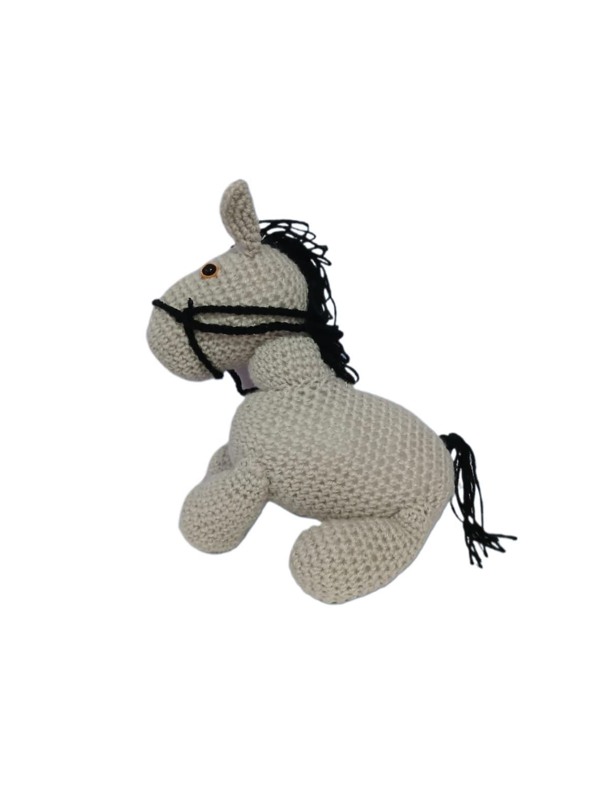Peluche caballo hecho a mano a ganchillo (amigurumi). - Imagen 3