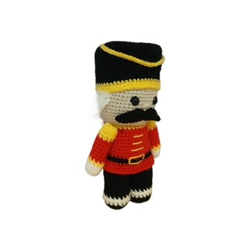 Peluche cascanueces navideño-navidad hecho a mano a ganchillo (amigurumi). - Imagen 2