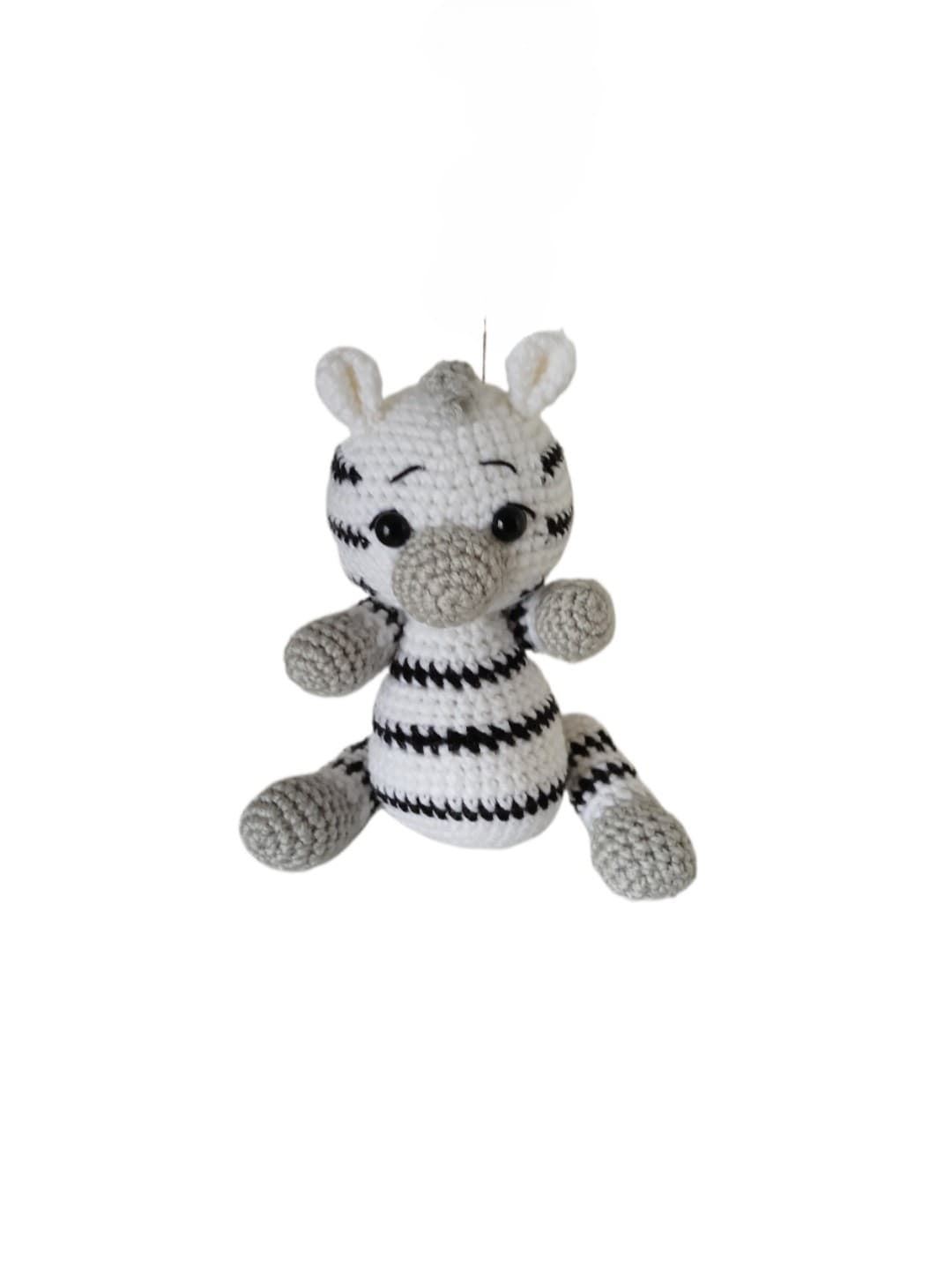 Peluche cebra hecho a mano a ganchillo (amigurumi). - Imagen 1