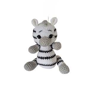 Peluche cebra hecho a mano a ganchillo (amigurumi). - Imagen 1