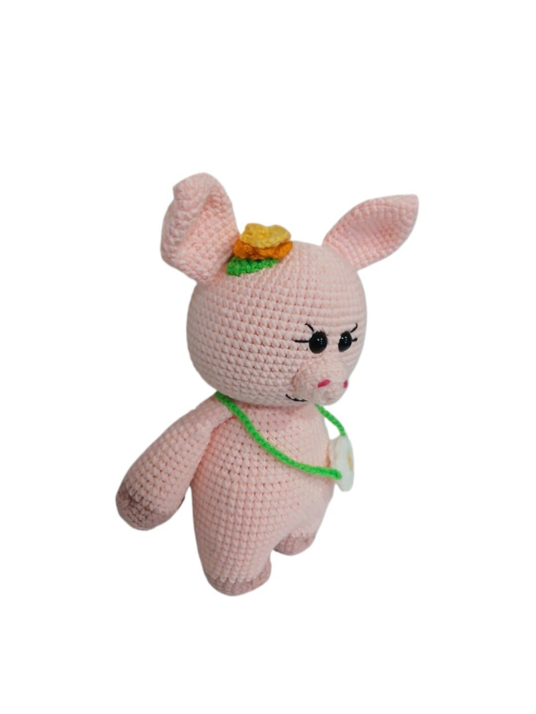 Peluche cerdo con bolso flor hecho a mano a ganchillo (amigurumi). - Imagen 3