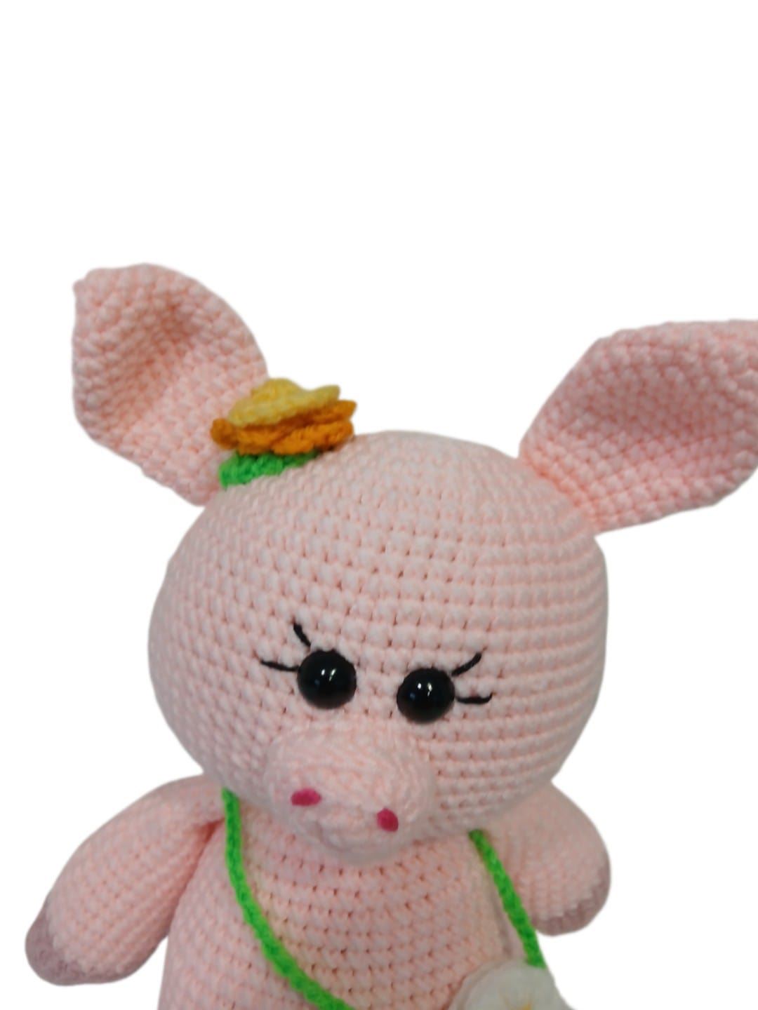 Peluche cerdo con bolso flor hecho a mano a ganchillo (amigurumi). - Imagen 4