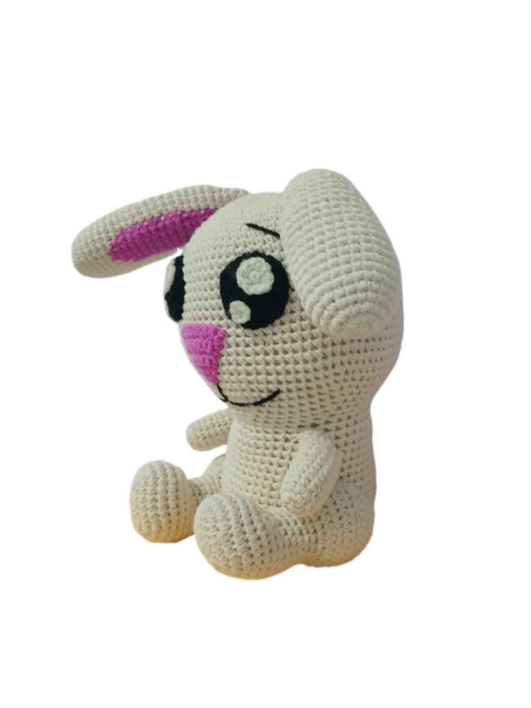 Peluche conejo blanco hecha a mano a ganchillo (amigurumi). - Imagen 3