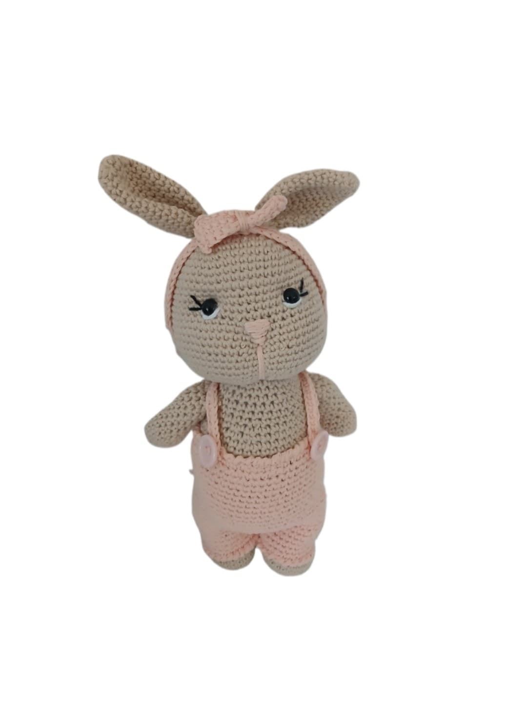 Peluche conejo con pantalon rosa hecha a mano a ganchillo (amigurumi). - Imagen 1