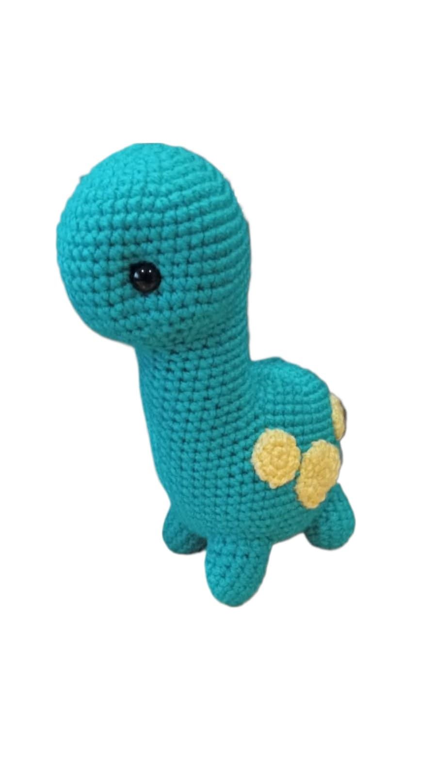 Peluche dinosaurio hecho a mano a ganchillo (amigurumi). - Imagen 3