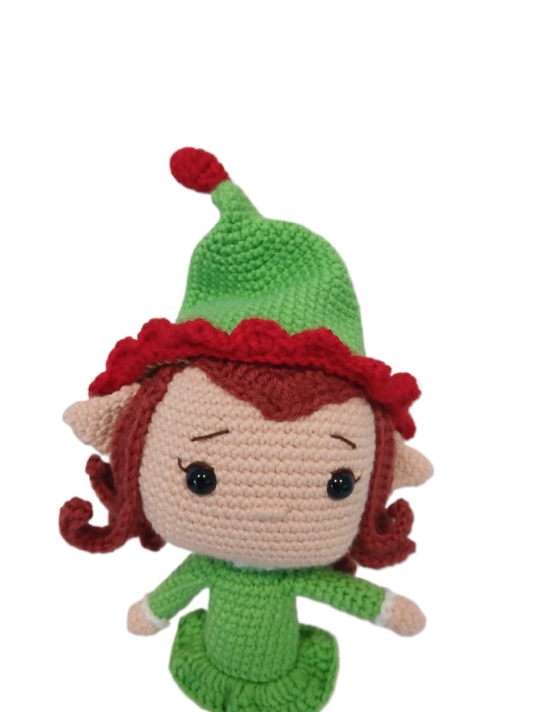 Peluche duende navideño-navidad hecho a mano a ganchillo (amigurumi). - Imagen 4