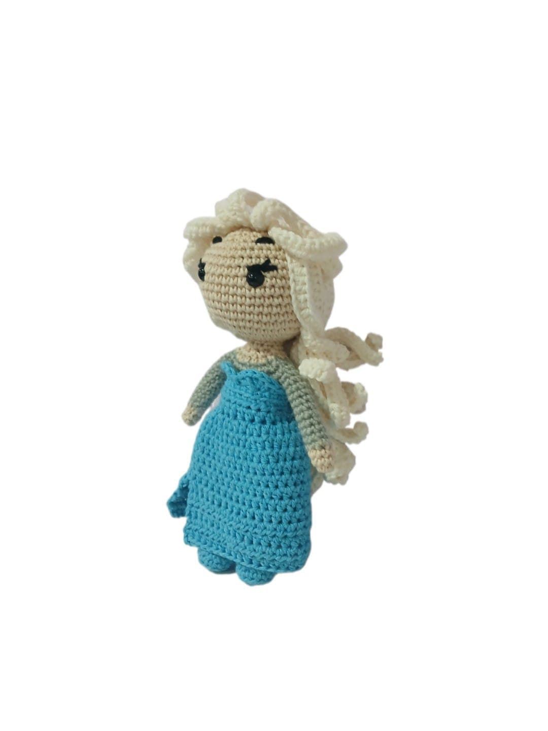 Peluche elsa princesa frozen hecha a mano a ganchillo (amigurumi). - Imagen 2