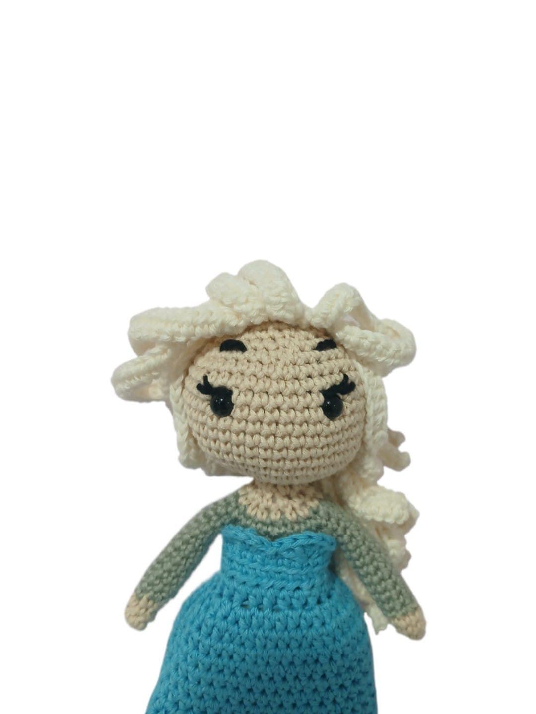 Peluche elsa princesa frozen hecha a mano a ganchillo (amigurumi). - Imagen 4