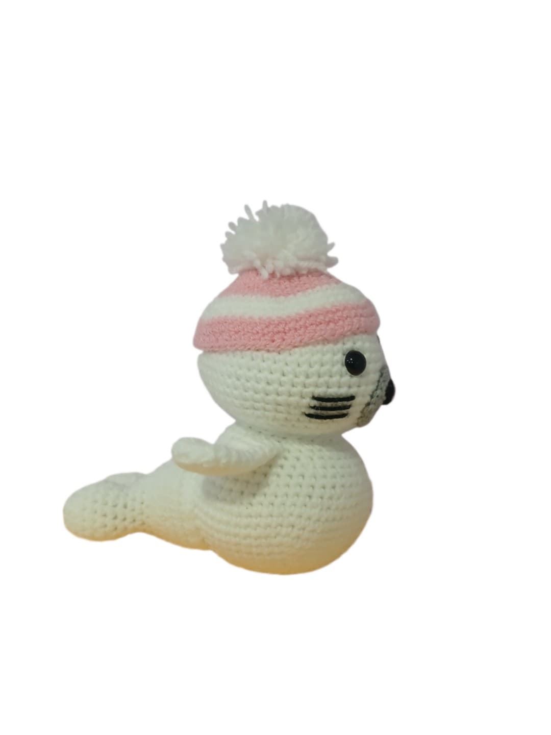 Peluche foca hecho a mano a ganchillo (amigurumi). - Imagen 3