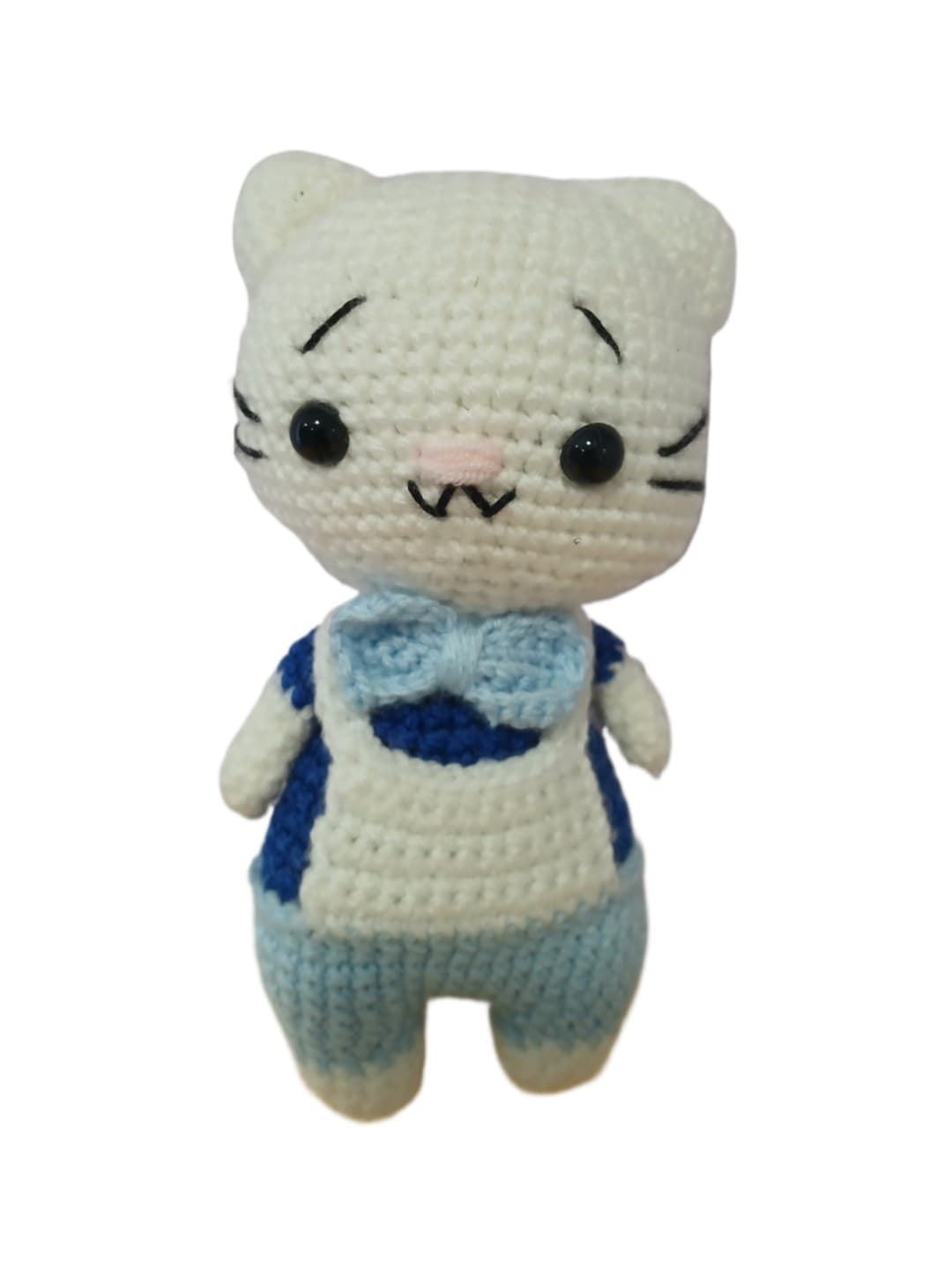 Peluche gato con pantalón azul amigurumi - Imagen 4