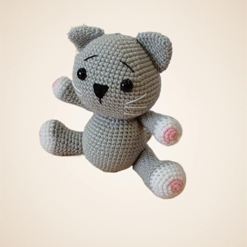 Peluche gato gris hecho a mano a ganchillo (amigurumi). - Imagen 2