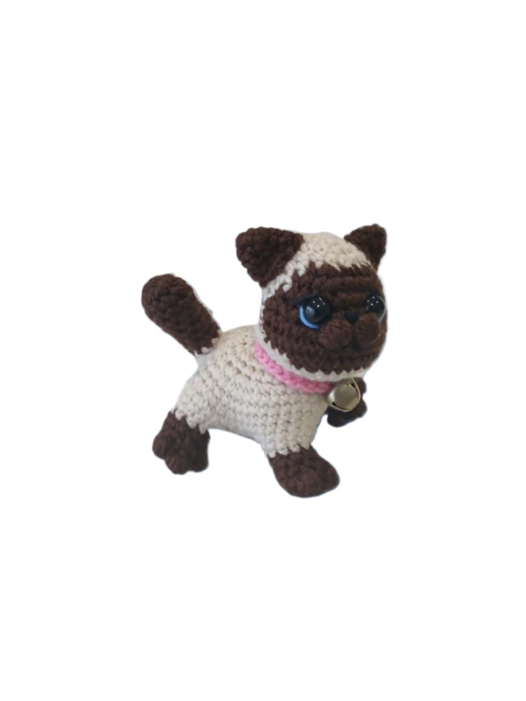 Peluche gato siames echo a mano a ganchillo (amigurumi). - Imagen 2