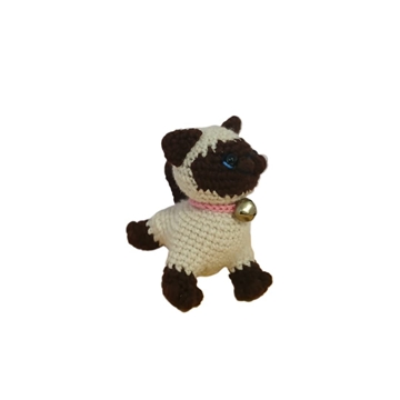 Peluche gato siames echo a mano a ganchillo (amigurumi). - Imagen 2
