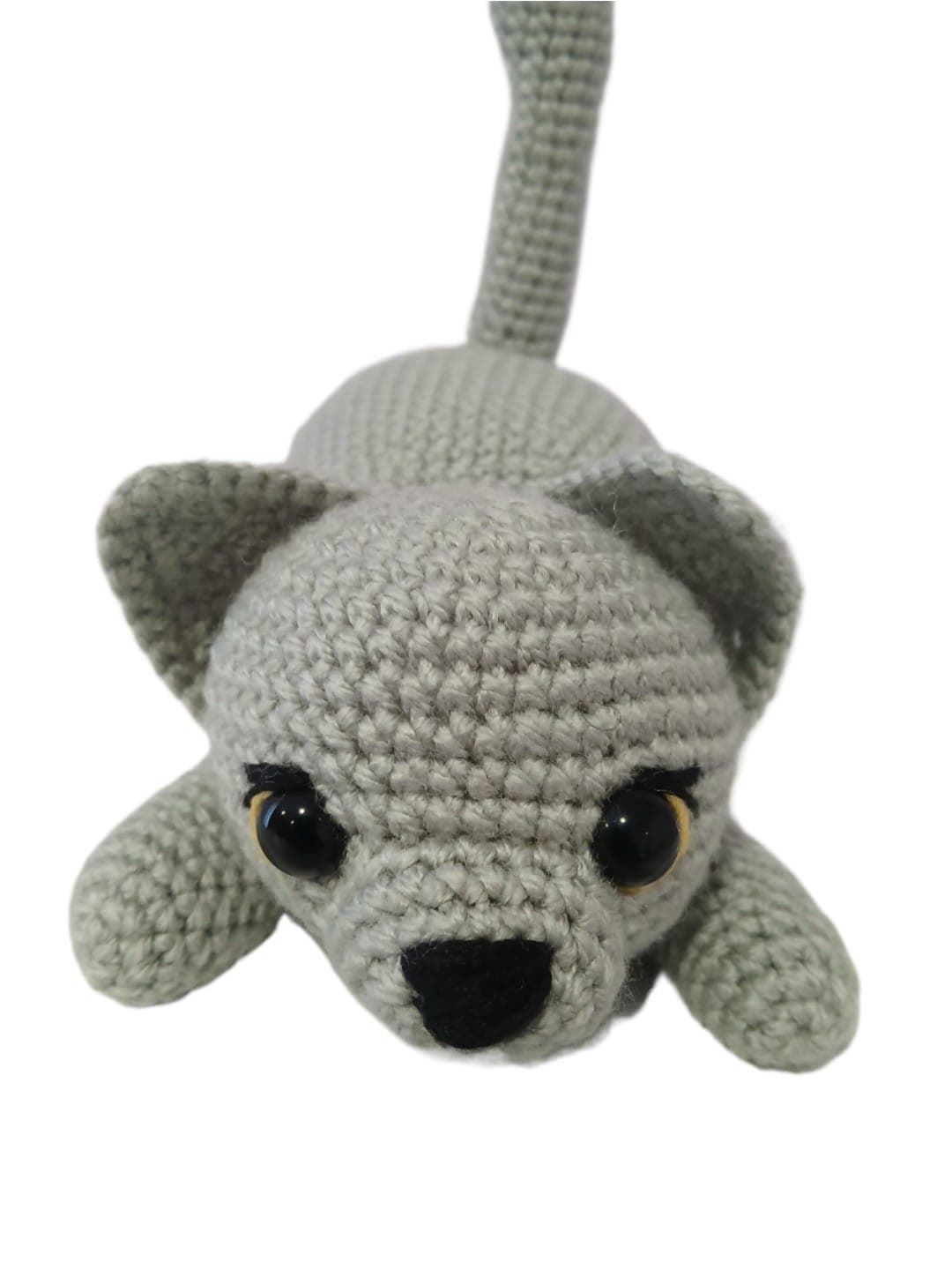 Peluche gato tumbado gris hecho a mano a ganchillo (amigurumi). - Imagen 4