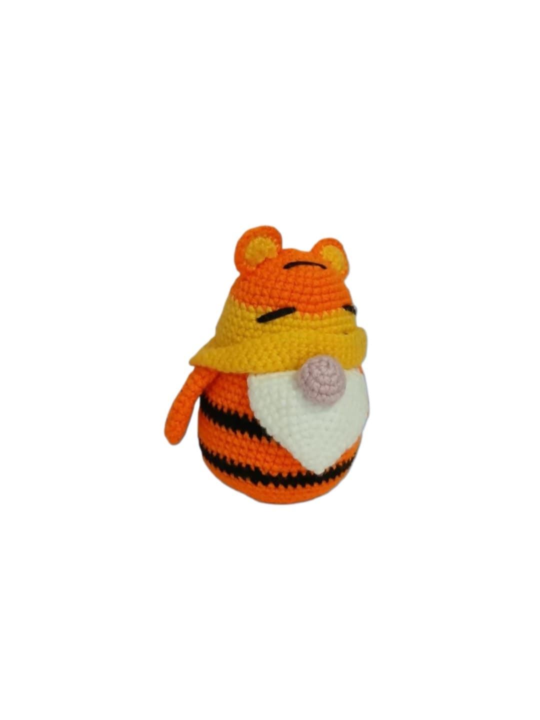 Peluche gnomo tigger winnie pooh hecho a mano a ganchillo (amigurumi). - Imagen 1