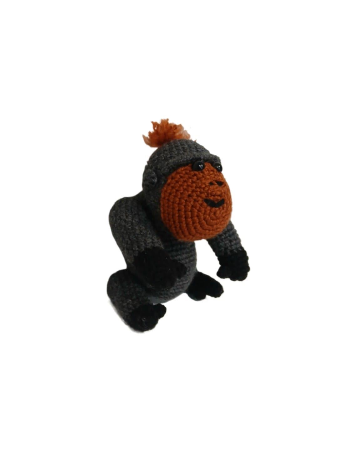 Peluche gorila hecho a mano a ganchillo (amigurumi). - Imagen 3