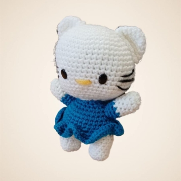 Peluche hello kitty hecho a mano a ganchillo (amigurumi). - Imagen 2
