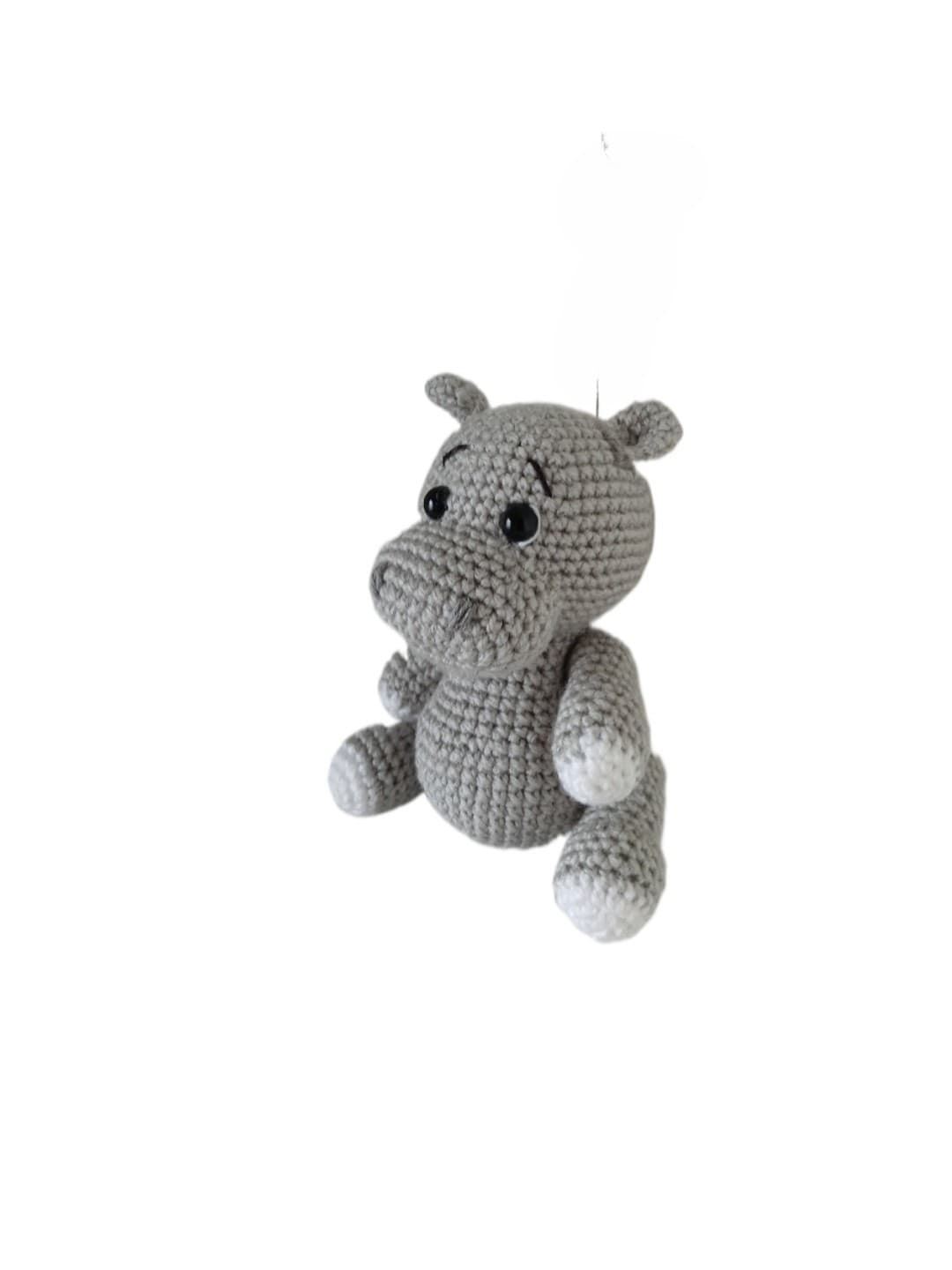 Peluche hipopotamo hecha a mano a ganchillo (amigurumi). - Imagen 3