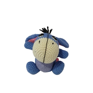 Peluche igor winnie pooh hecho a mano a ganchillo (amigurumi). - Imagen 1