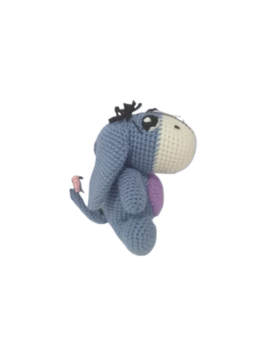Peluche igor winnie pooh hecho a mano a ganchillo (amigurumi). - Imagen 2