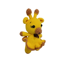 Peluche jirafa hecha a mano a ganchillo (amigurumi). - Imagen 2