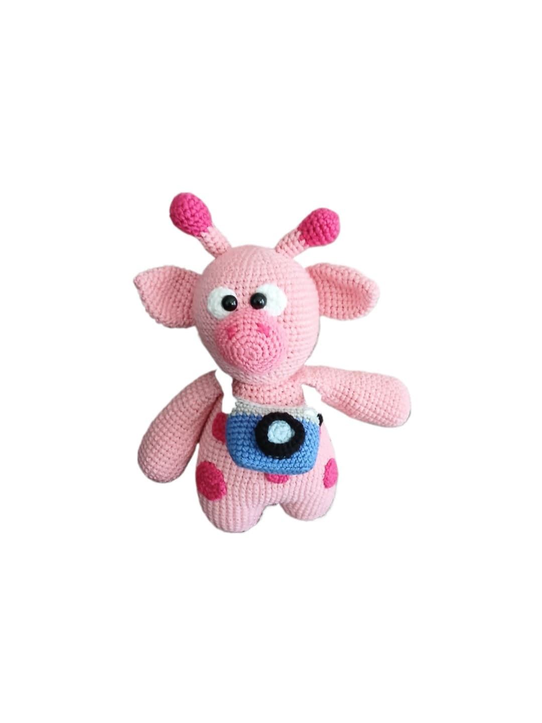 Peluche jirafa rosa con cámara de fotos hecho a mano a ganchillo (amigurumi). - Imagen 1