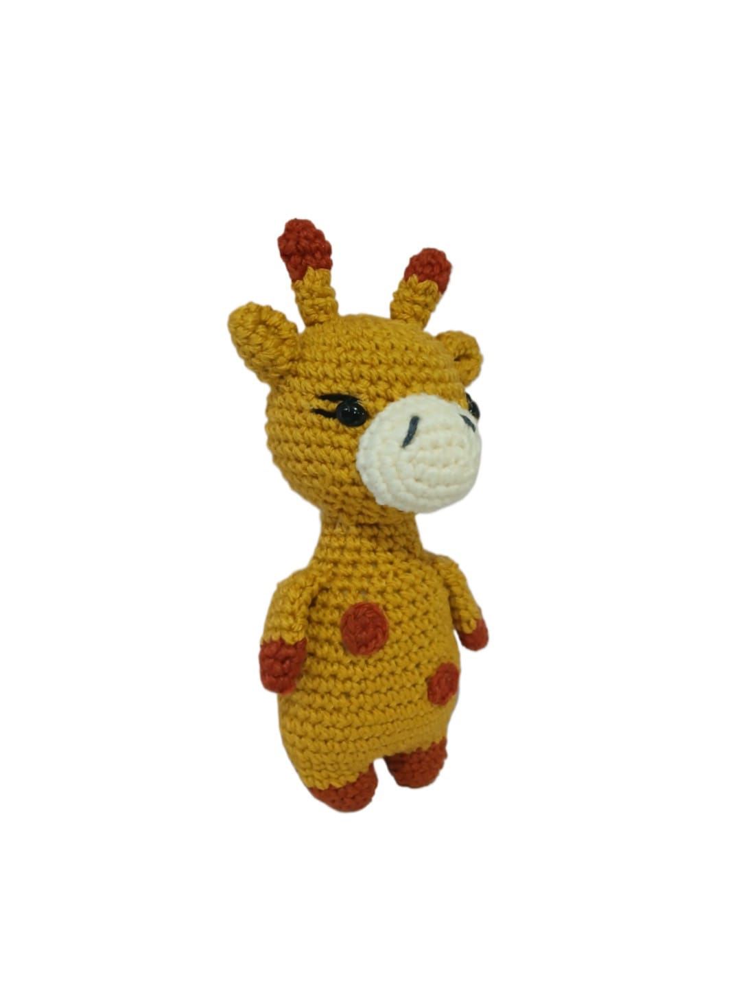 Peluche jirafahecha a mano a ganchillo (amigurumi). - Imagen 3
