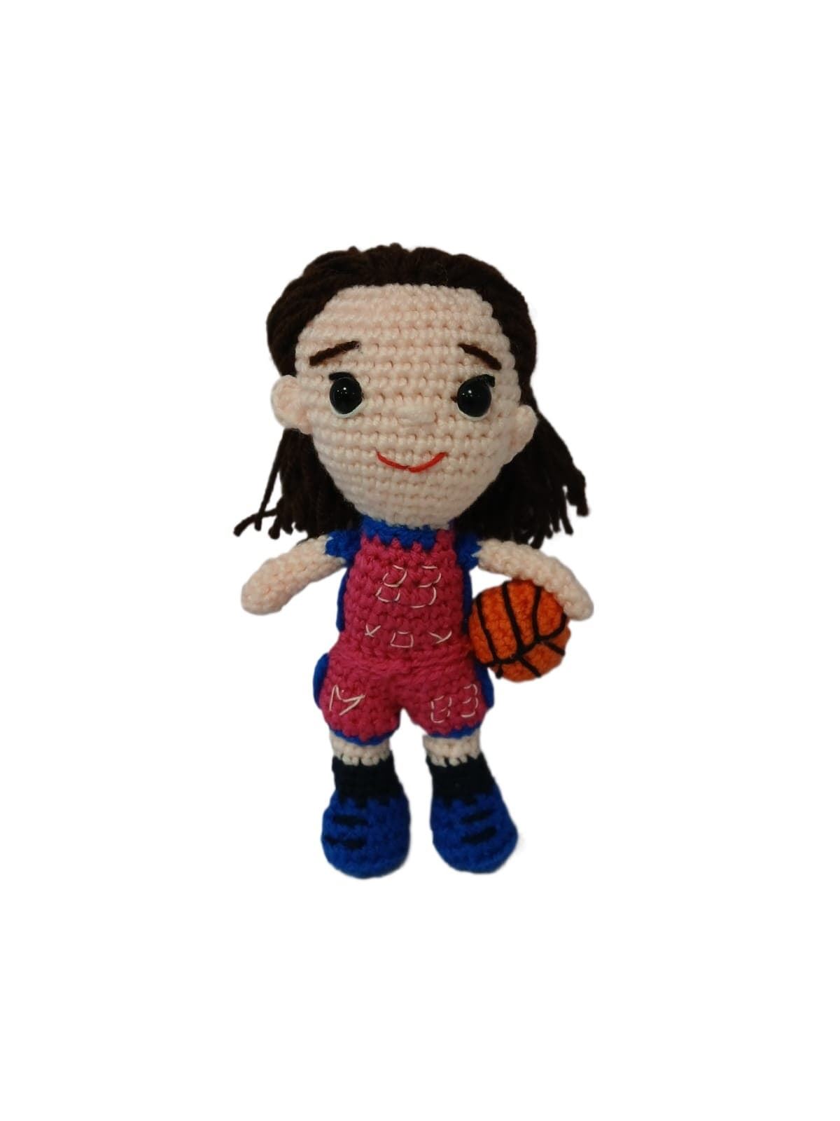 Peluche jugadora baloncesto personalizada hecha a mano a ganchillo (amigurumi). - Imagen 1