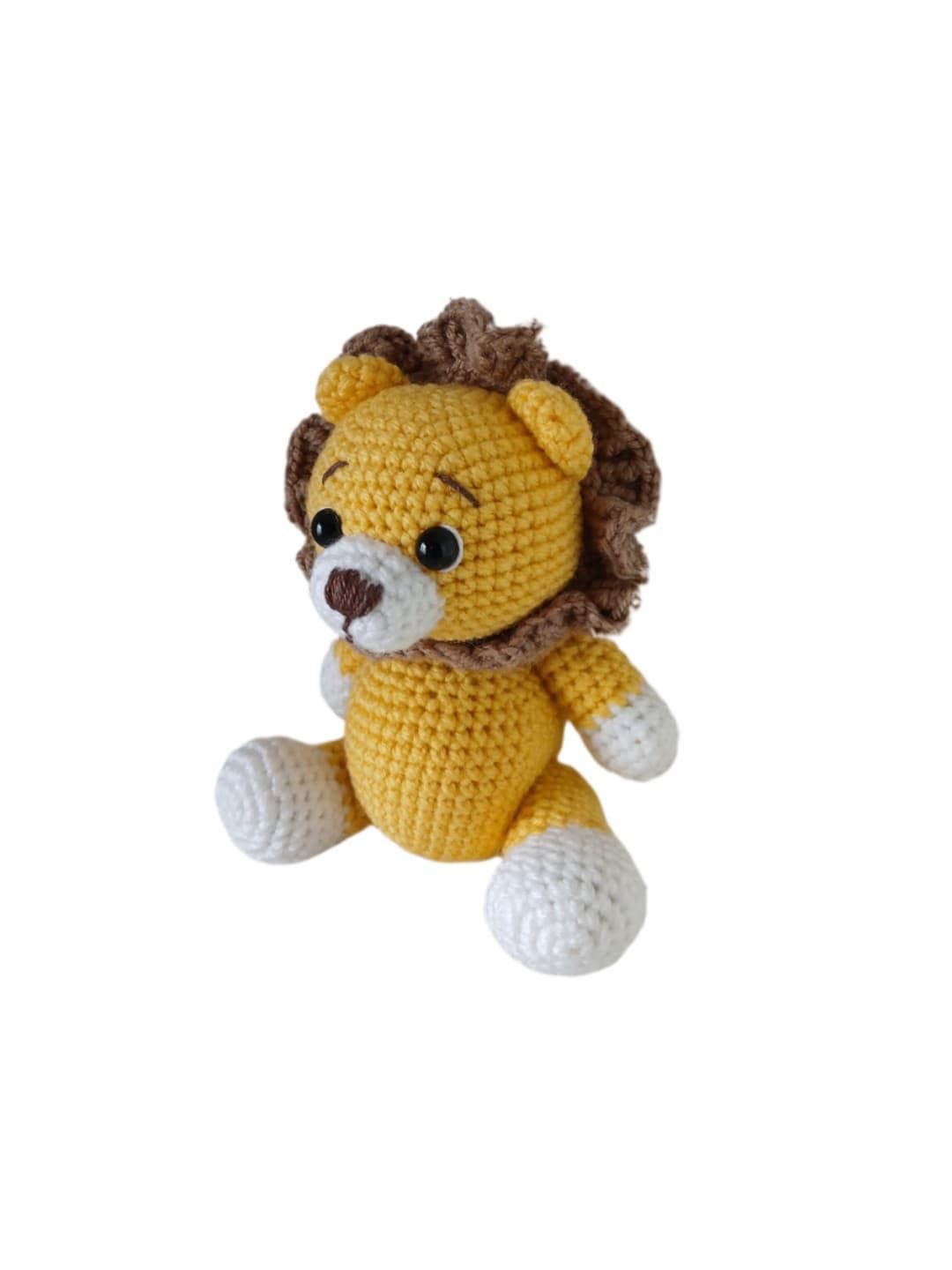 Peluche leon hecho a mano a ganchillo (amigurumi). - Imagen 2